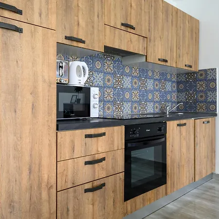 בית אירוח F7 2, Private Bedroom Two Single Beds Shared Bathroom In Shared Flat מסידה