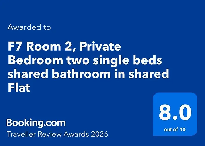 F7 2, Private Bedroom Two Single Beds Shared Bathroom In Shared Flat Msida